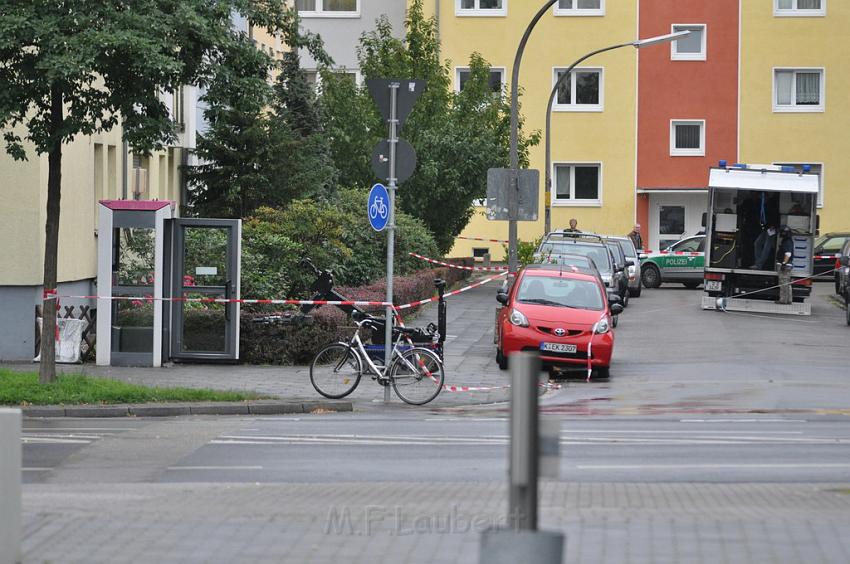 Kofferbombe entschaerft Koeln Graeffstr Subbelratherstr P058.JPG